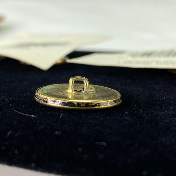 Vintage La Petite Spectemur Agendo Metal Shank 9 Buttons Lot of 3 Cards - Picture 9 of 10